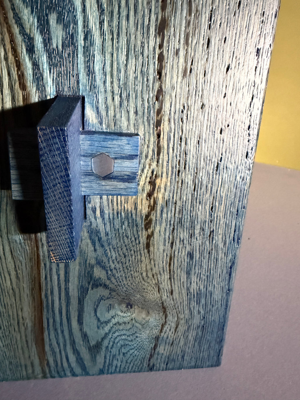 10"x17"x17" Blue Stain Blackett Bench