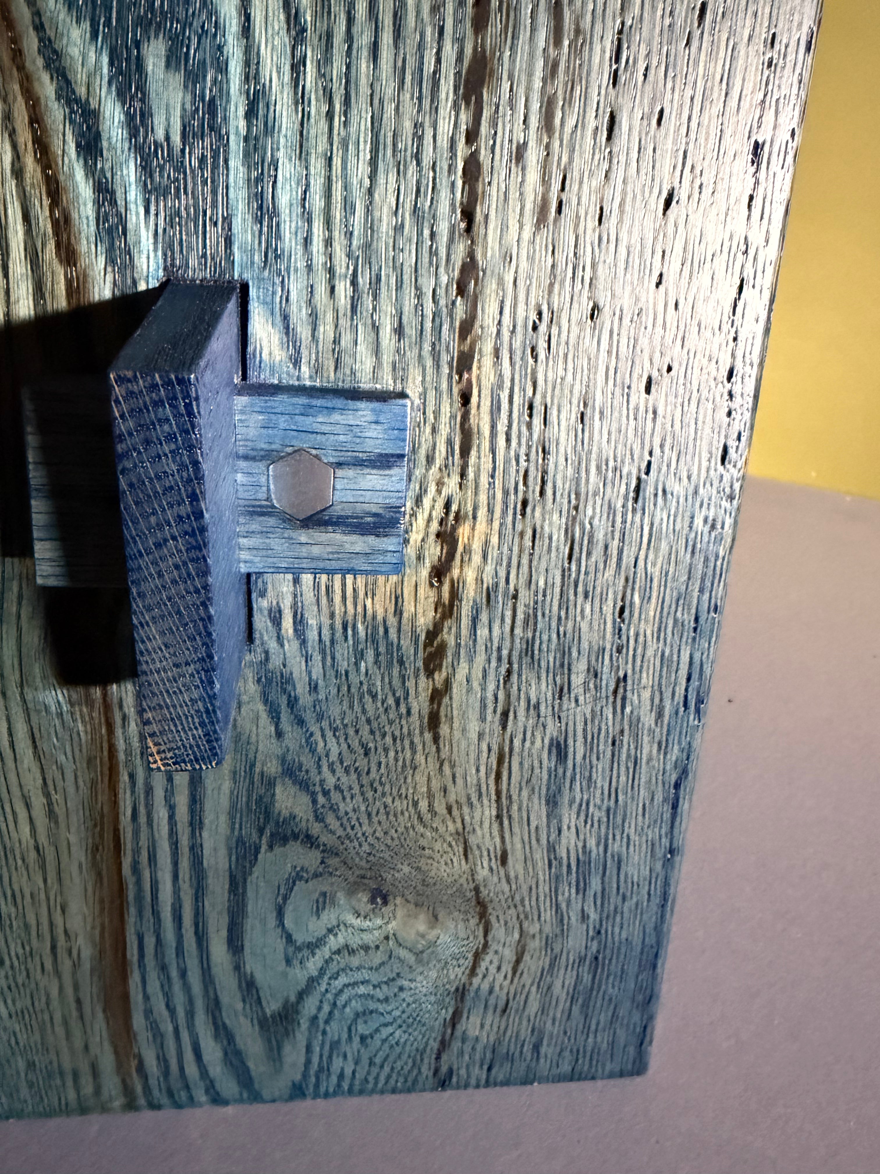 10"x17"x17" Blue Stain Blackett Bench