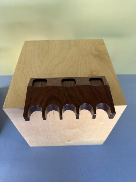 5 Place Pool Cue Claw w/ Walnut and Chalk Holder